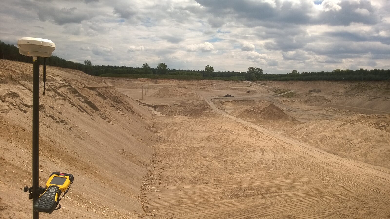Realizacja zlecenia geodezyjnego w terenie